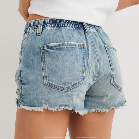 Aerie daydream slouchy distressed denim cut of shortS NO OFFERS. FINAL PRICE - Picture 3 of 9